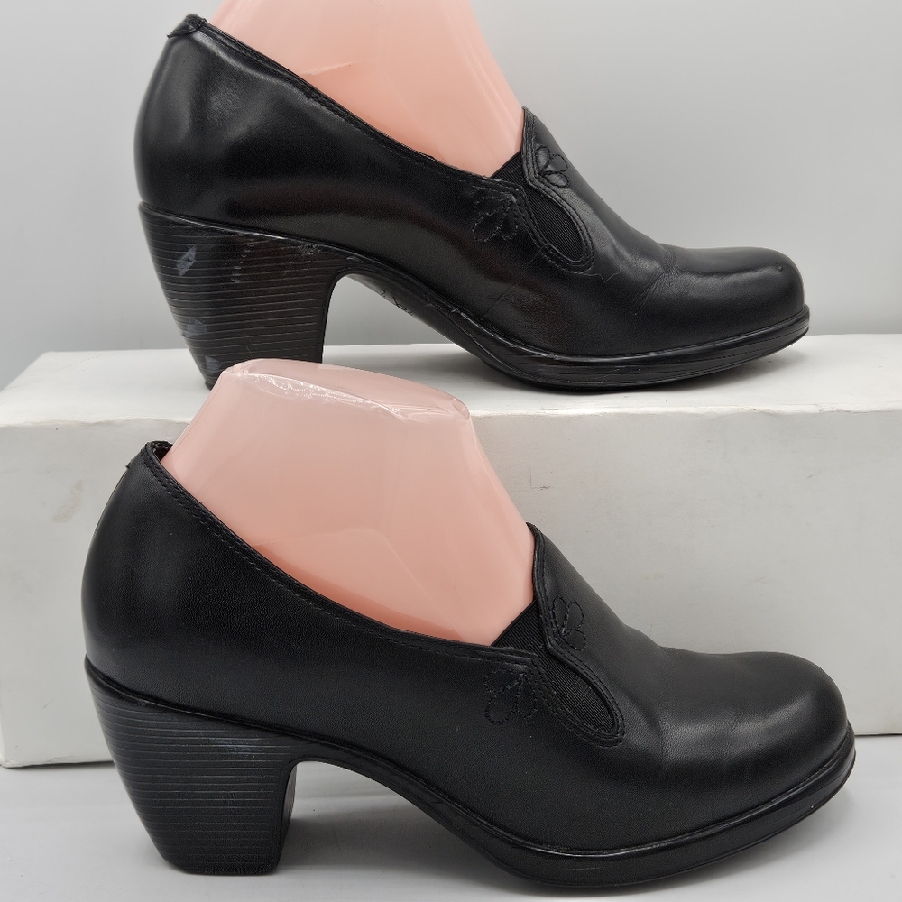 Dansko Beth leather slipon 2.5" heel size 38 US size 7.5/ 8